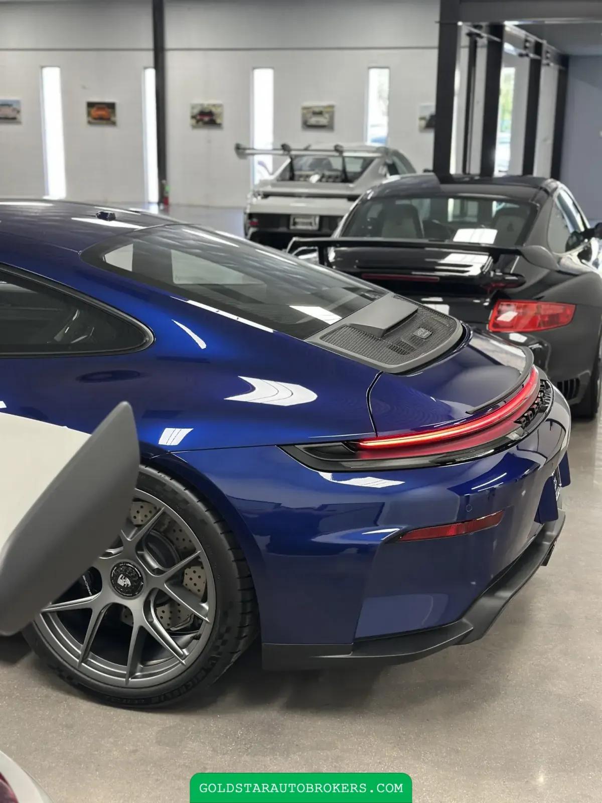 2026 Porsche 911 GT3 Touring Lightweight 6-Speed