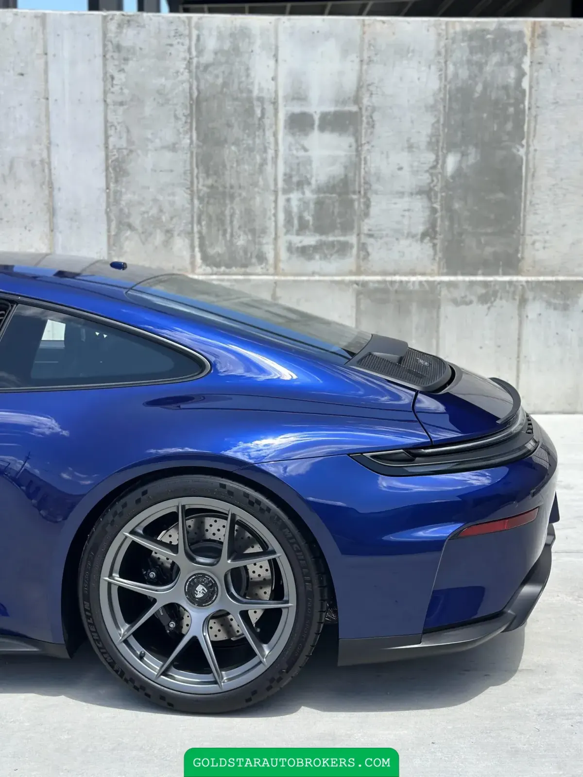 2026 Porsche 911 GT3 Touring Lightweight 6-Speed