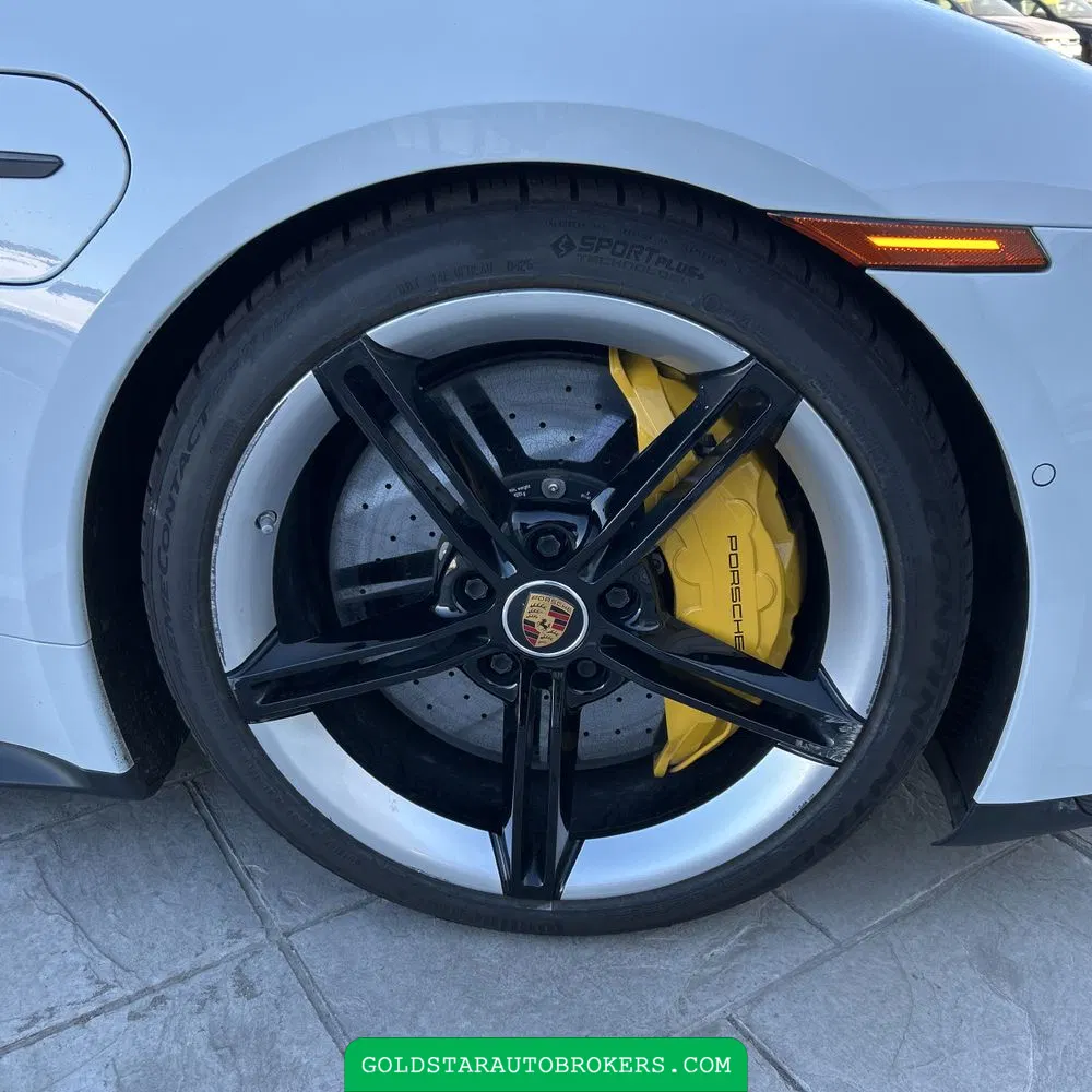 2020 Porsche Taycan Turbo S