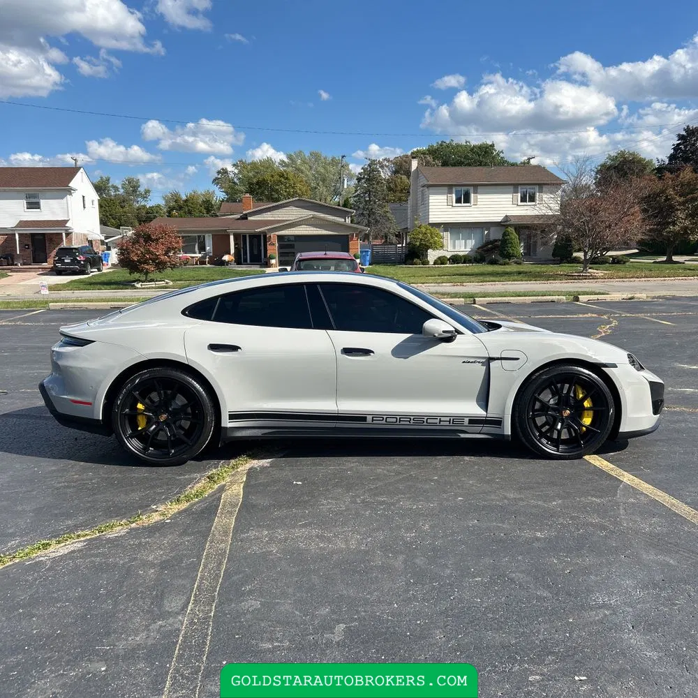 2025 Porsche Taycan Turbo S