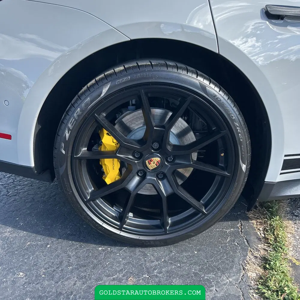 2025 Porsche Taycan Turbo S