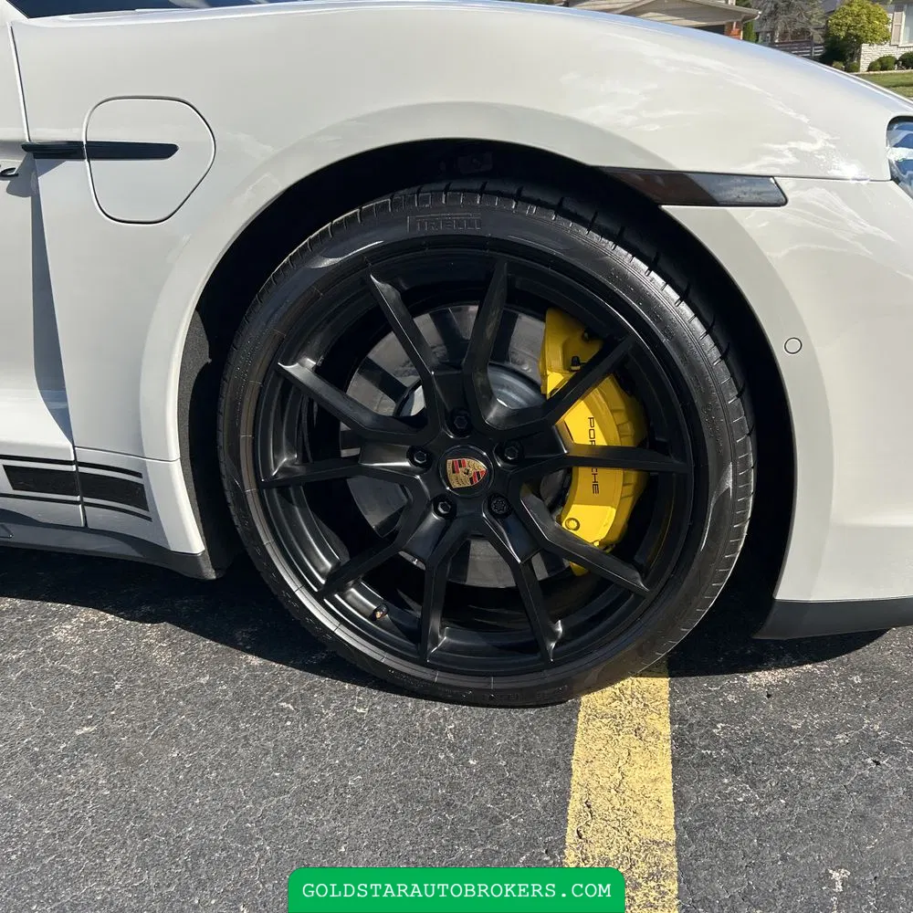 2025 Porsche Taycan Turbo S