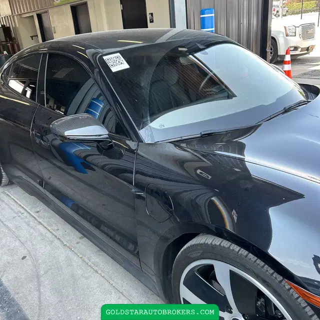 2022 Porsche Taycan Turbo S