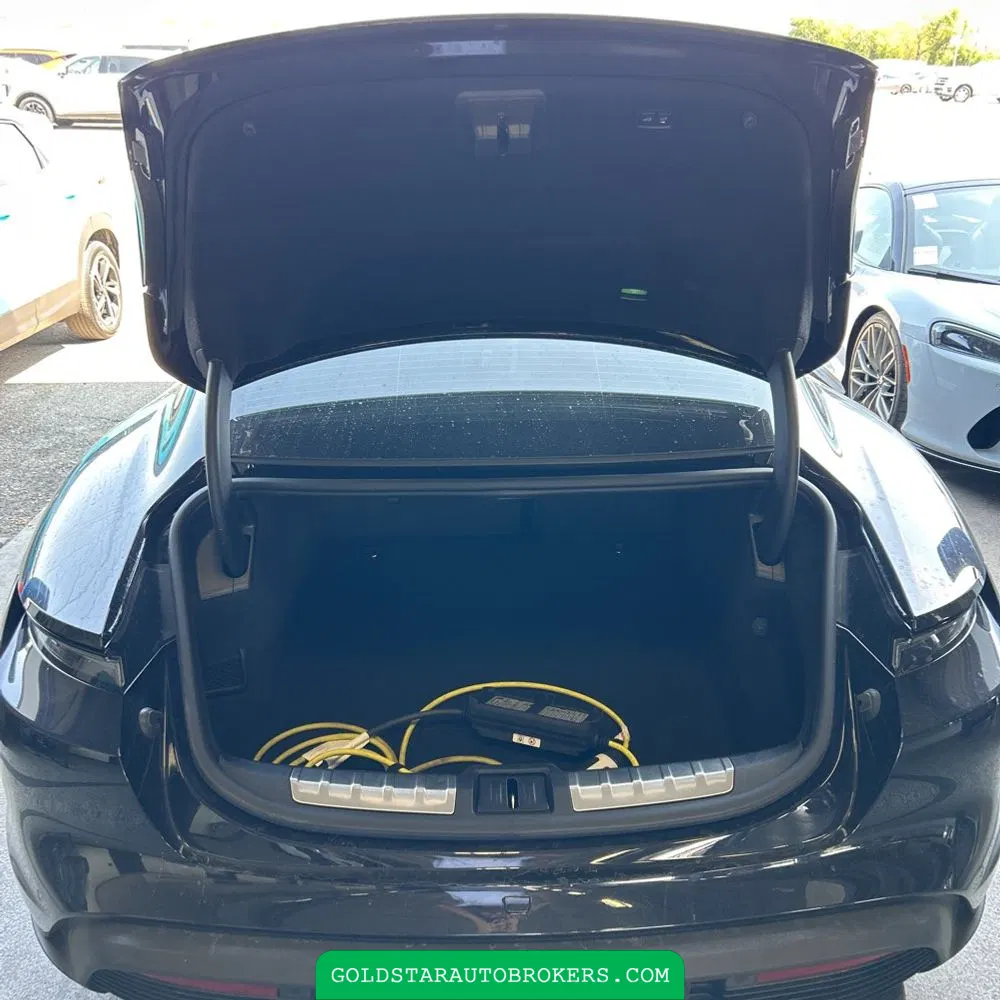 2022 Porsche Taycan Turbo S