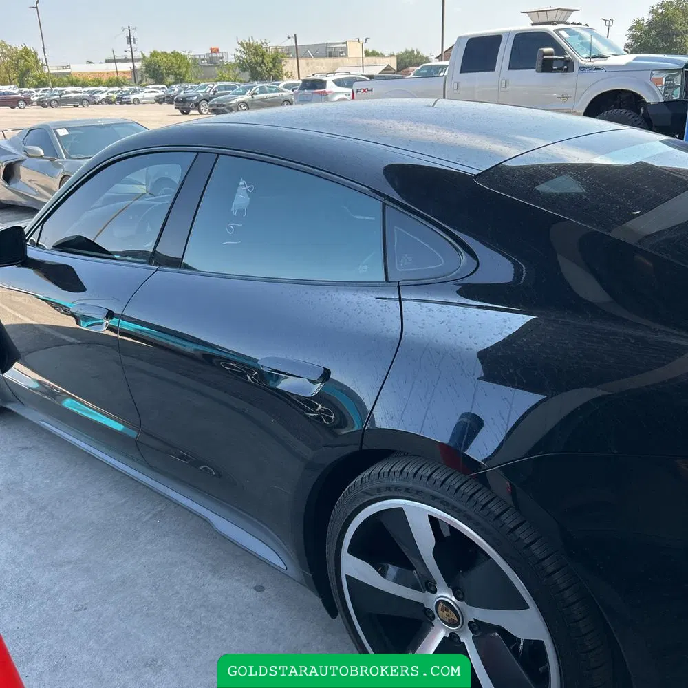 2022 Porsche Taycan Turbo S