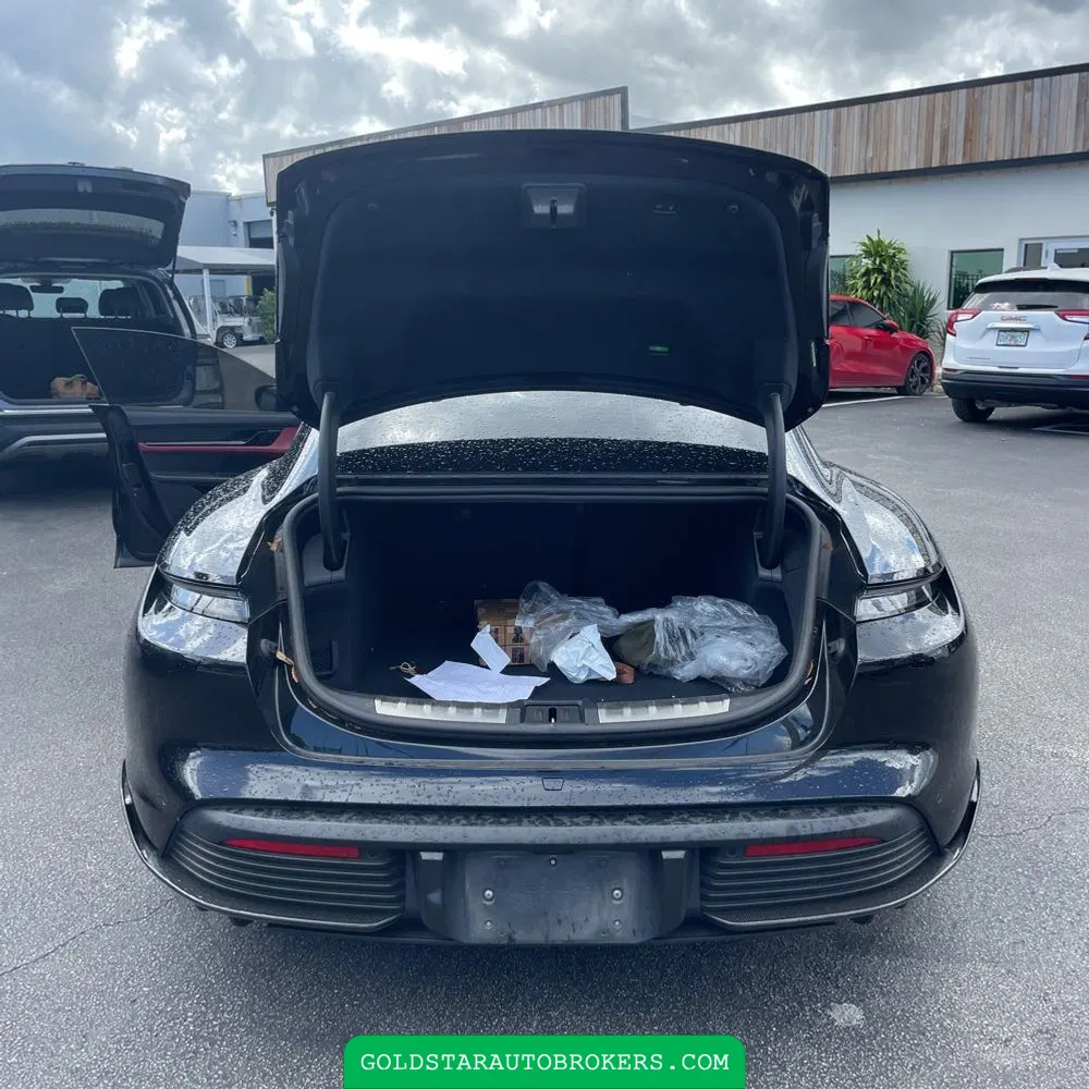 2021 Porsche Taycan Turbo S