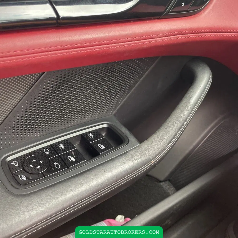 2021 Porsche Taycan Turbo S