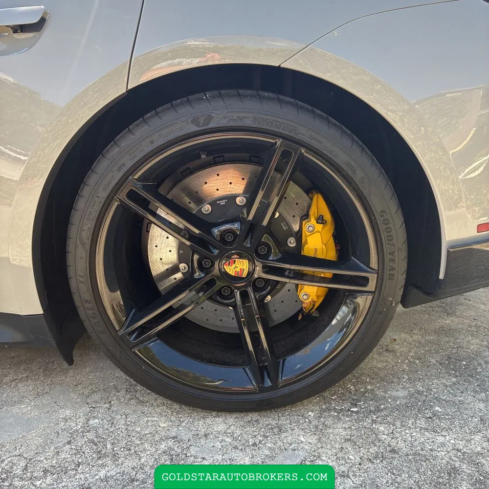 2021 Porsche Taycan Turbo S