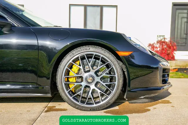 2016 Porsche 911 Turbo S