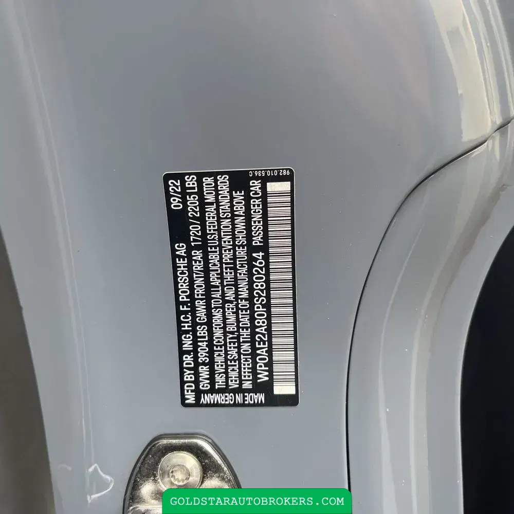2023 Porsche 718 Cayman GT4 RS