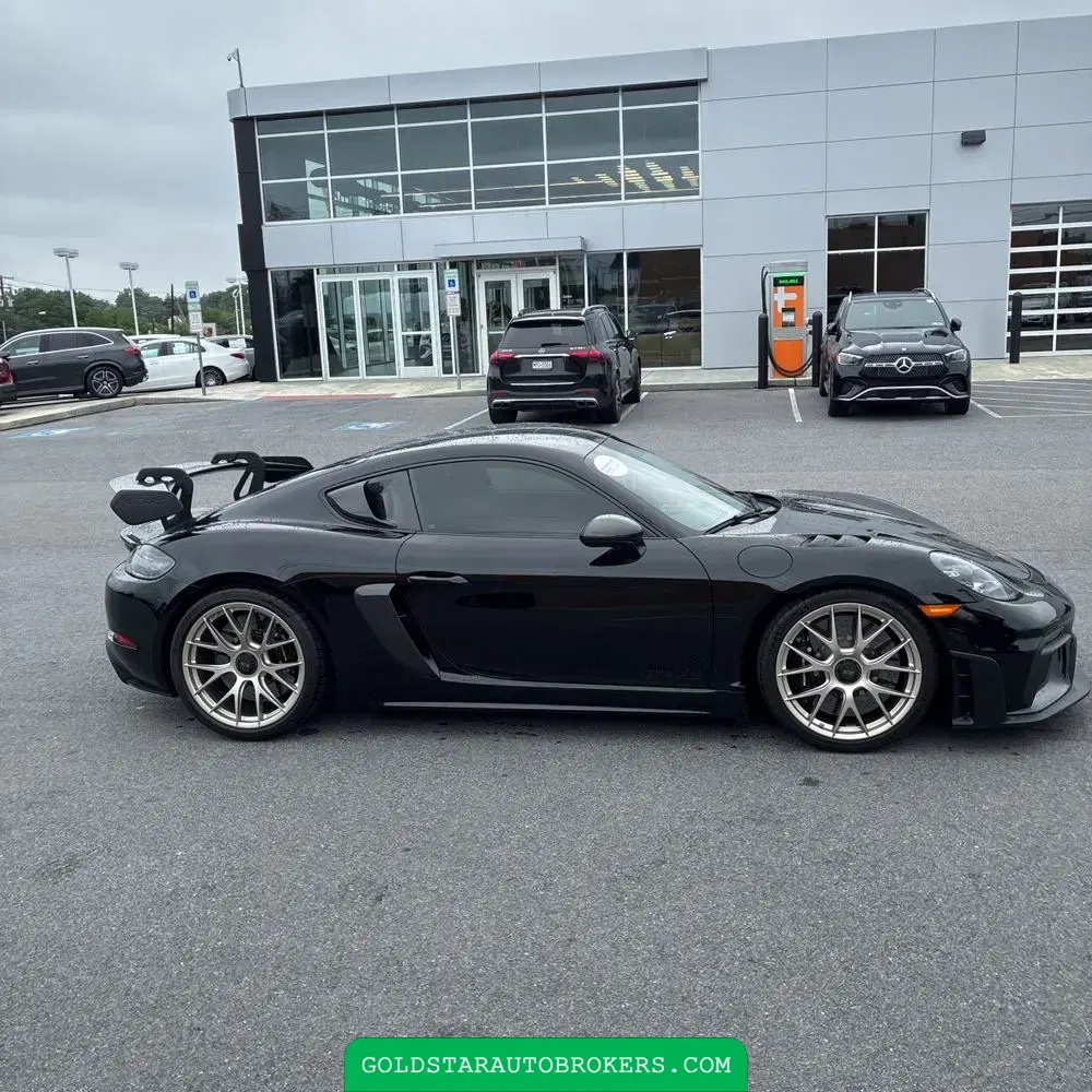 2024 Porsche 718 Cayman GT4 RS