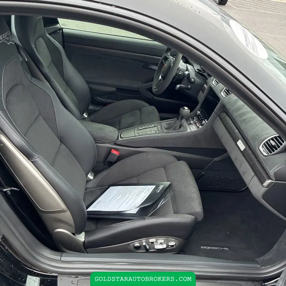 2024 Porsche 718 Cayman GT4 RS
