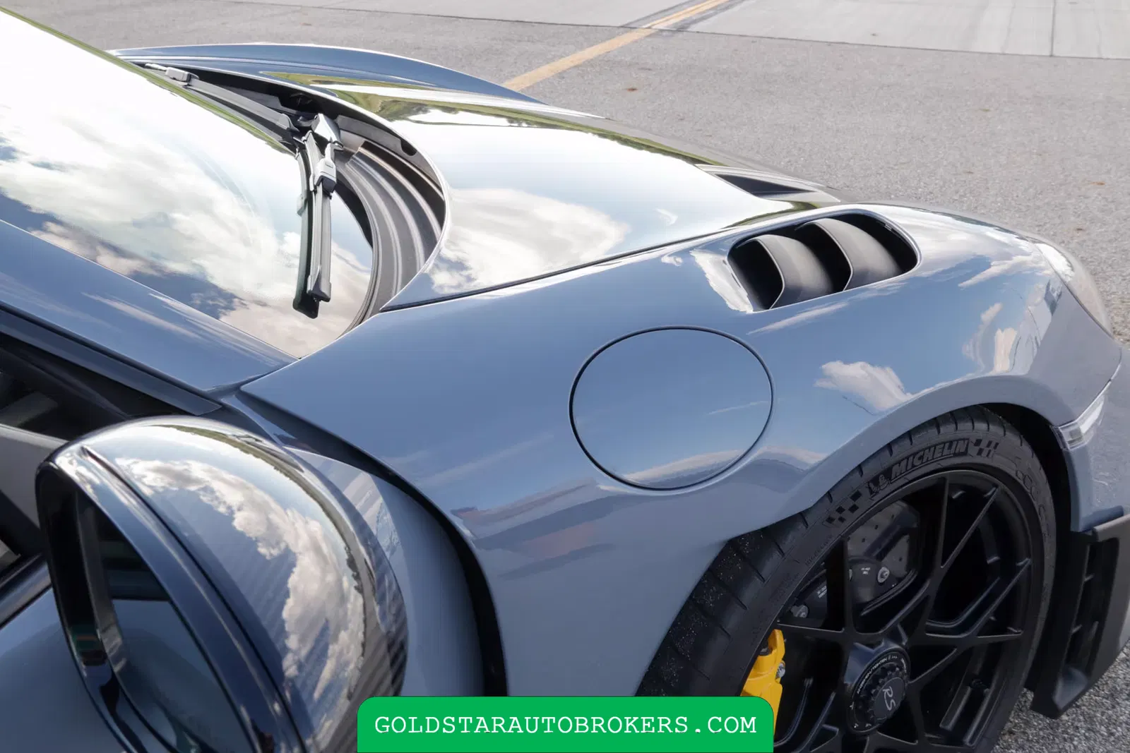 2023 Porsche 718 Cayman GT4 RS