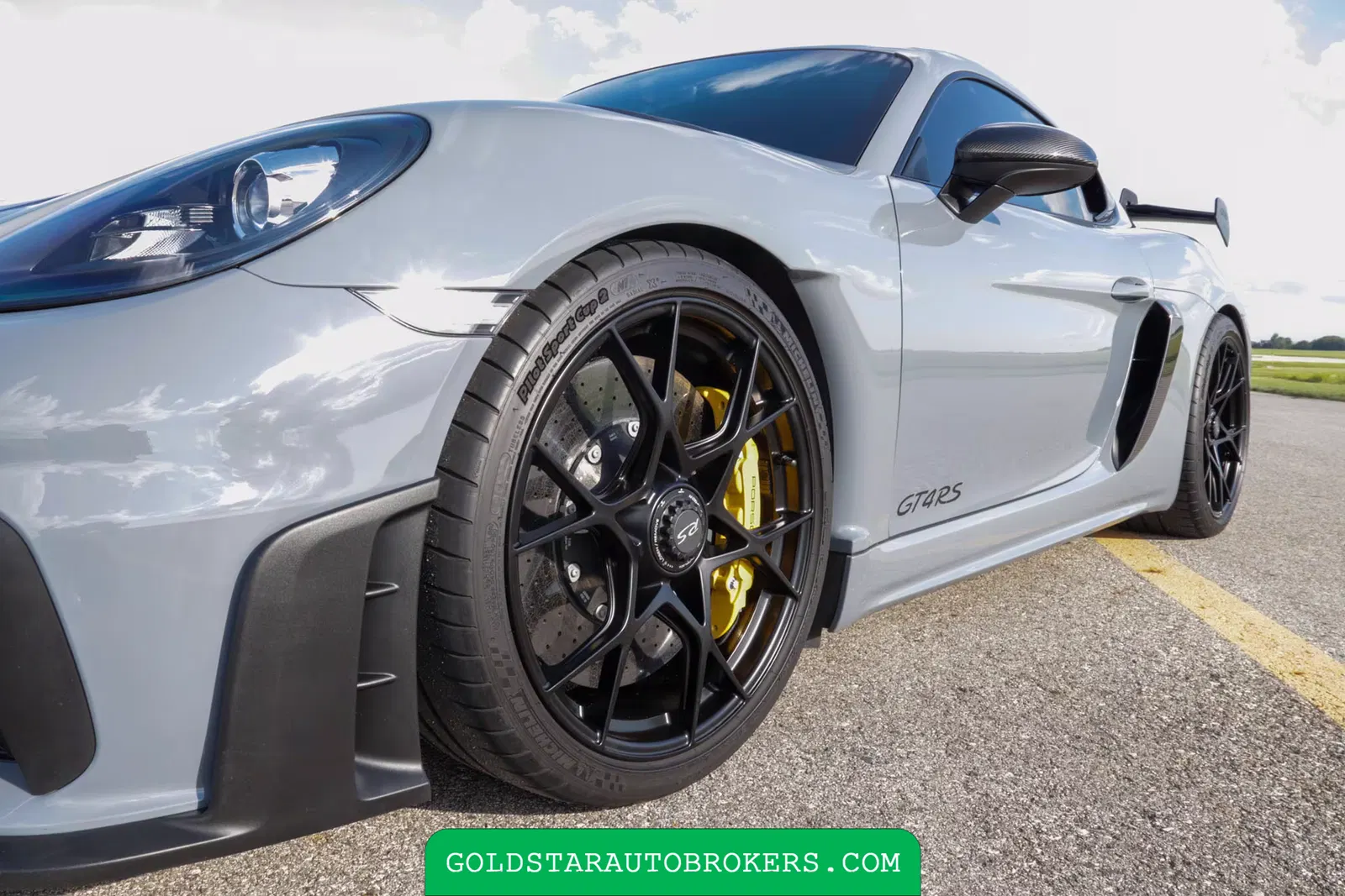 2023 Porsche 718 Cayman GT4 RS