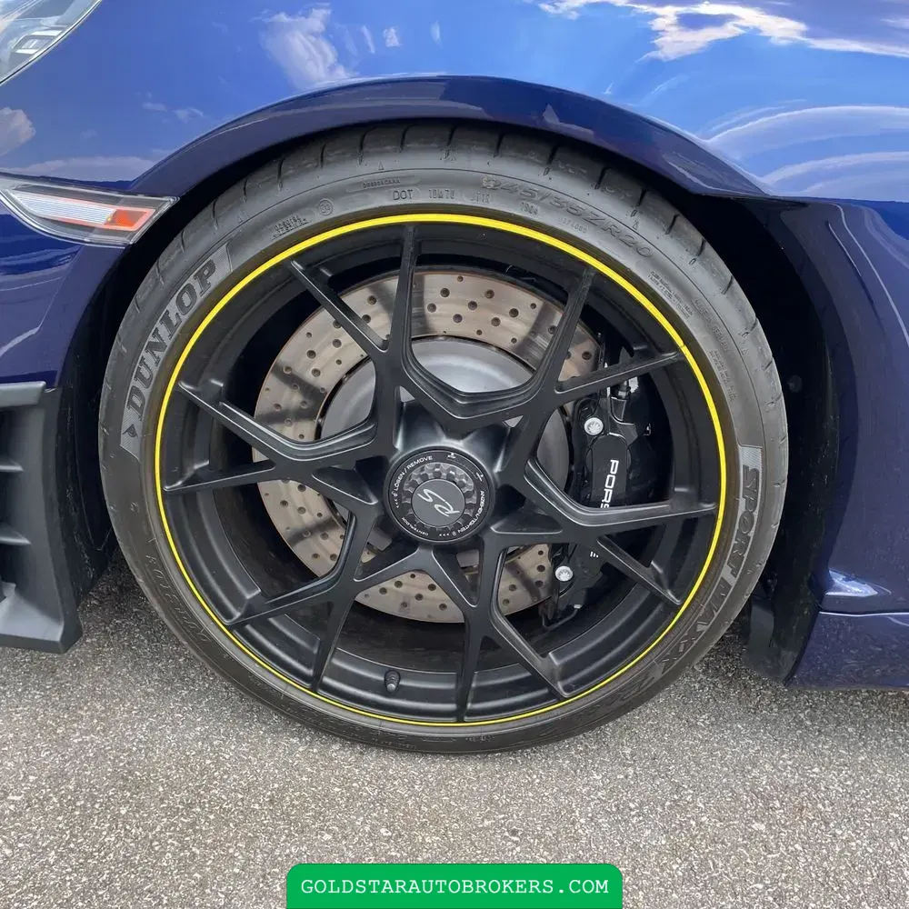 2024 Porsche 718 Cayman GT4 RS