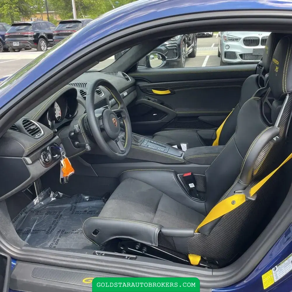 2024 Porsche 718 Cayman GT4 RS
