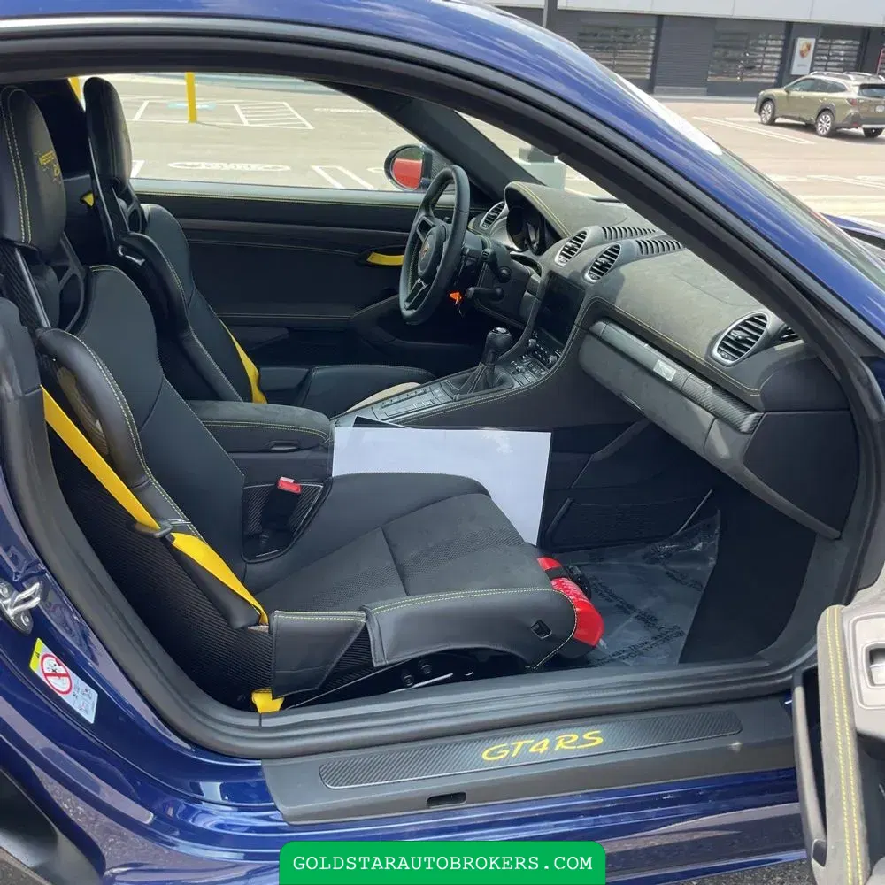 2024 Porsche 718 Cayman GT4 RS