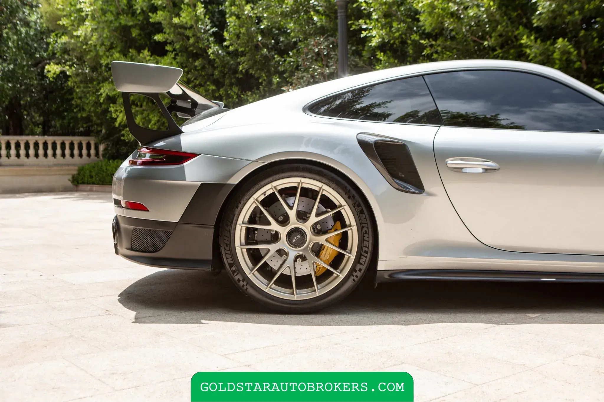 2018 Porsche 911 GT2 RS Weissach