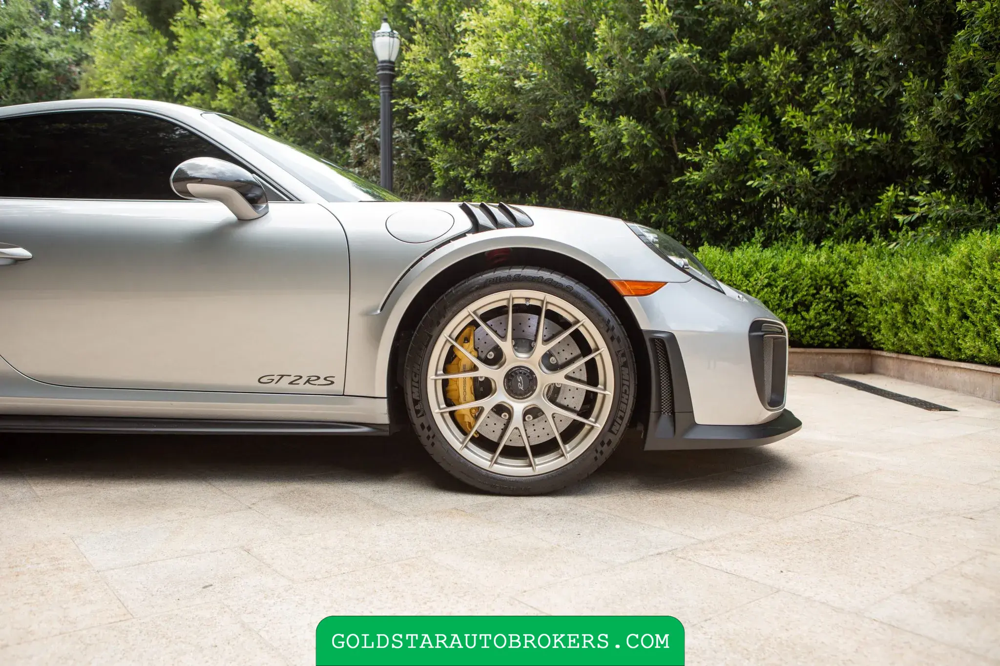 2018 Porsche 911 GT2 RS Weissach