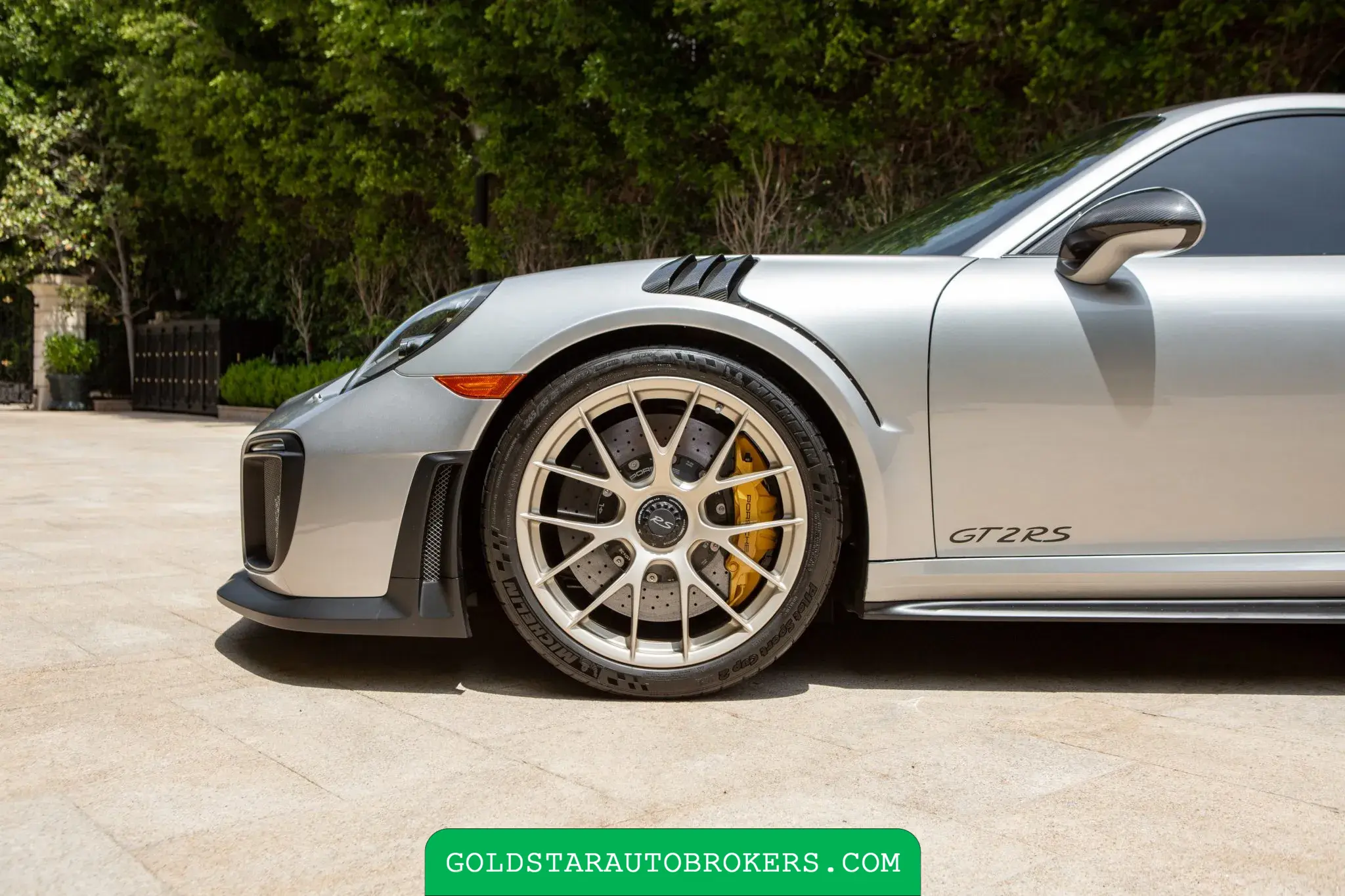 2018 Porsche 911 GT2 RS Weissach
