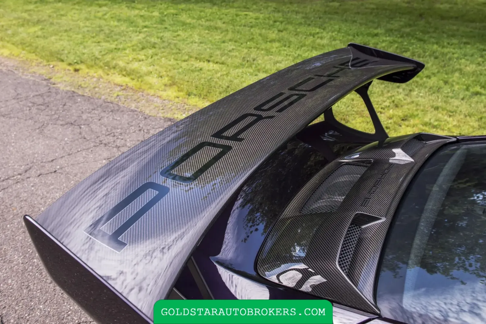 2018 Porsche 911 GT2 RS Weissach