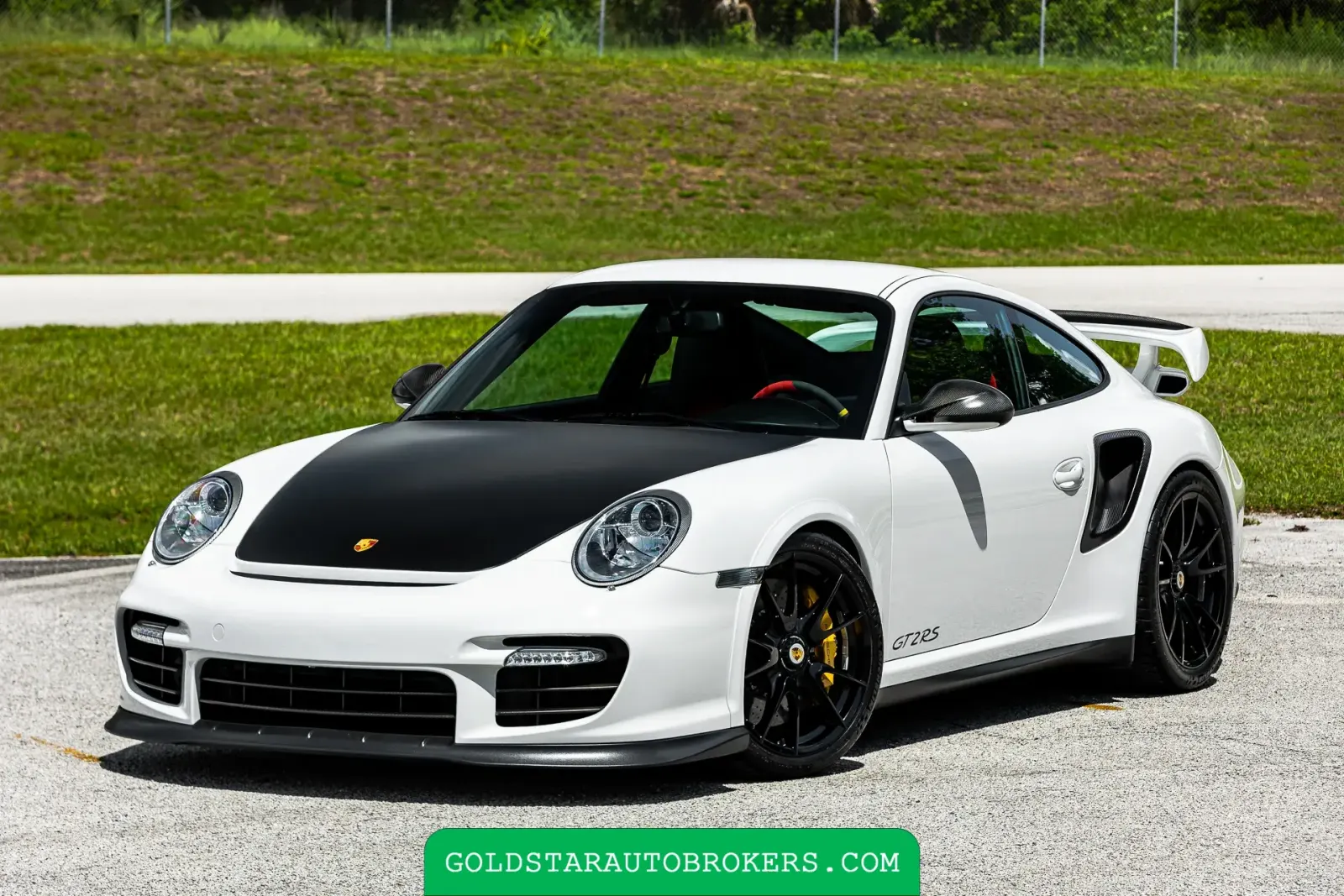 5k-Mile 2011 Porsche 911 GT2 RS