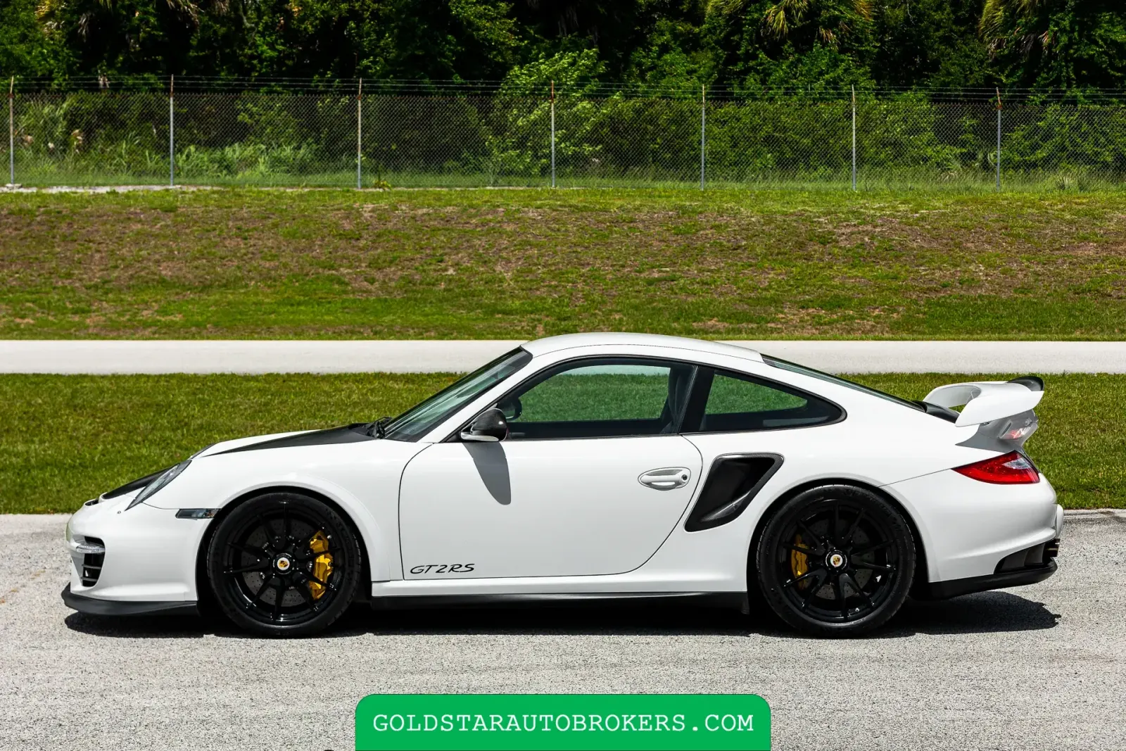 5k-Mile 2011 Porsche 911 GT2 RS