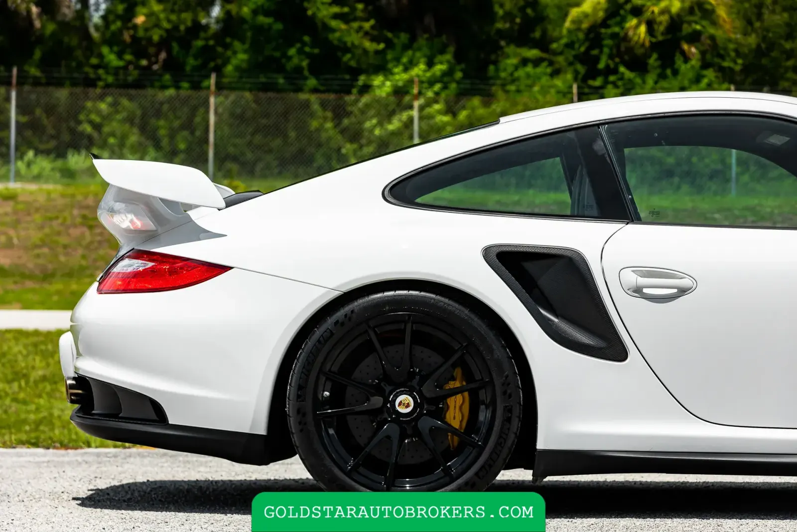 5k-Mile 2011 Porsche 911 GT2 RS