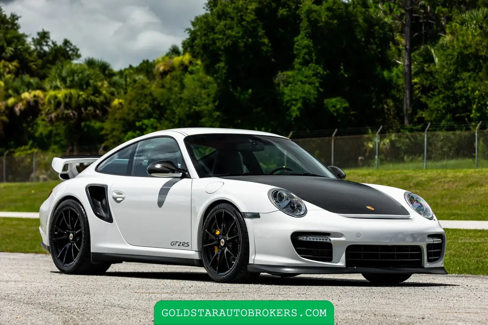 5k-Mile 2011 Porsche 911 GT2 RS