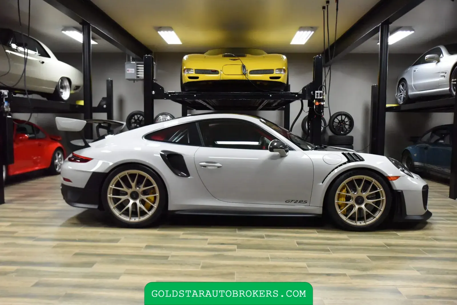2018 Porsche 911 GT2 RS Weissach
