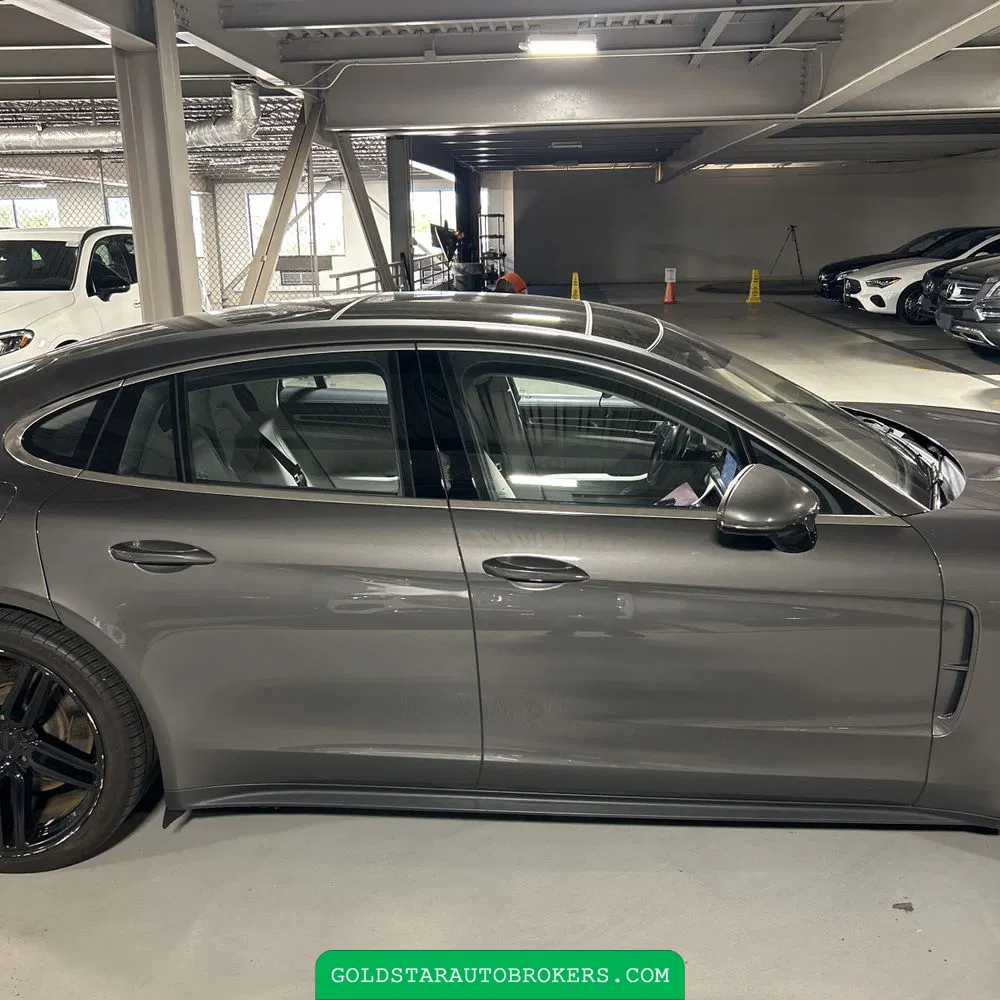 2018 Porsche Panamera Turbo