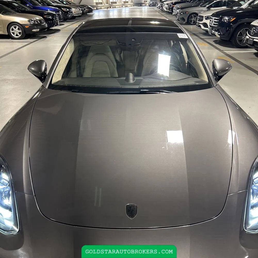2018 Porsche Panamera Turbo