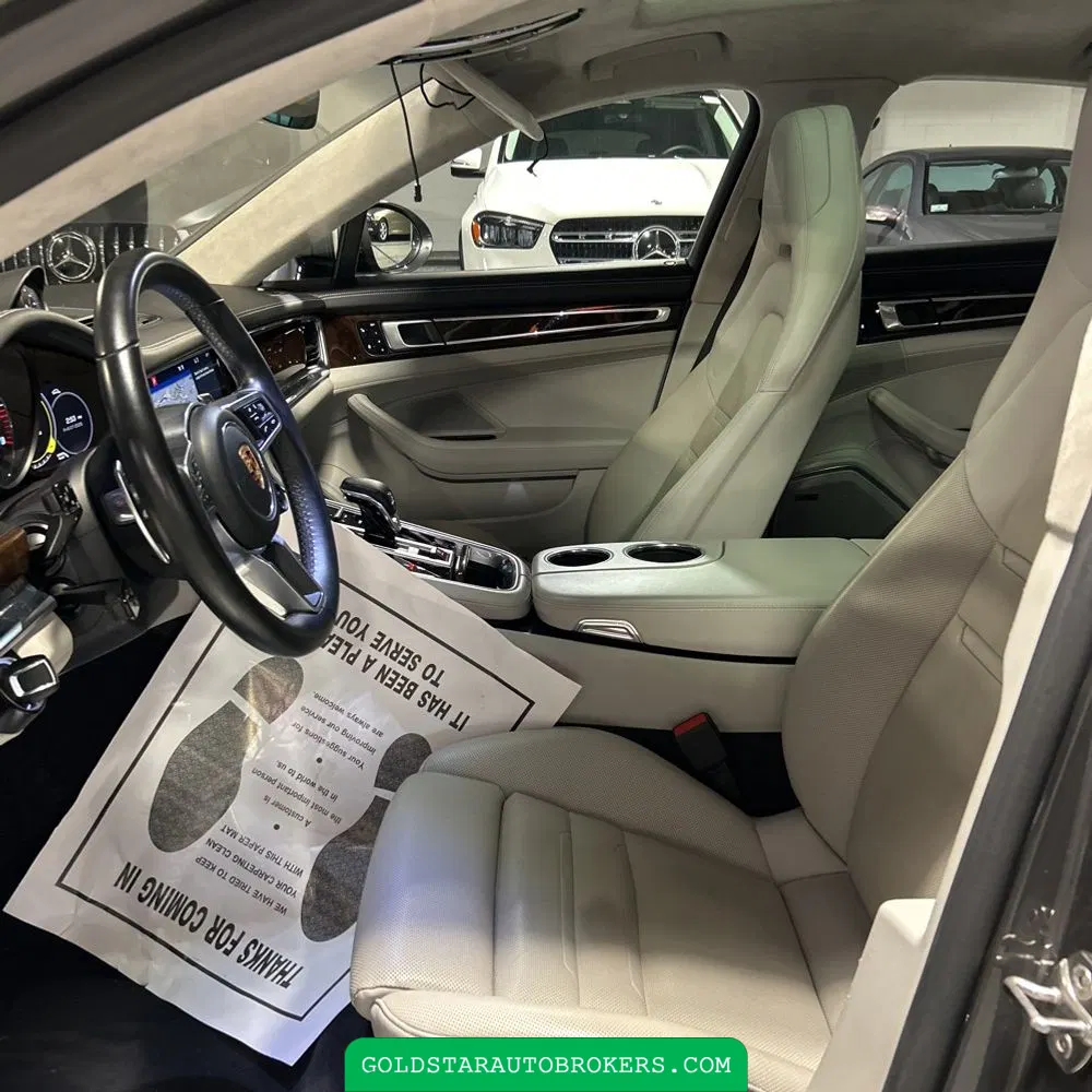 2018 Porsche Panamera Turbo