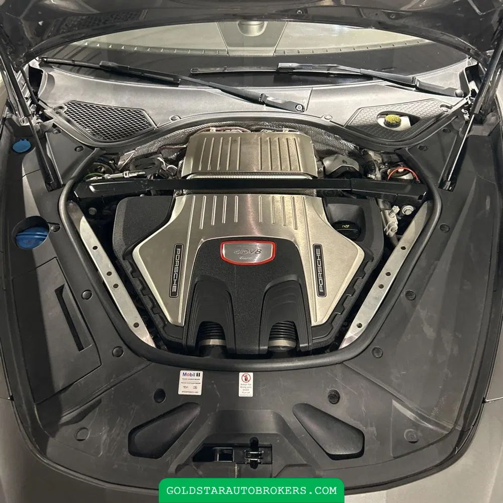 2018 Porsche Panamera Turbo