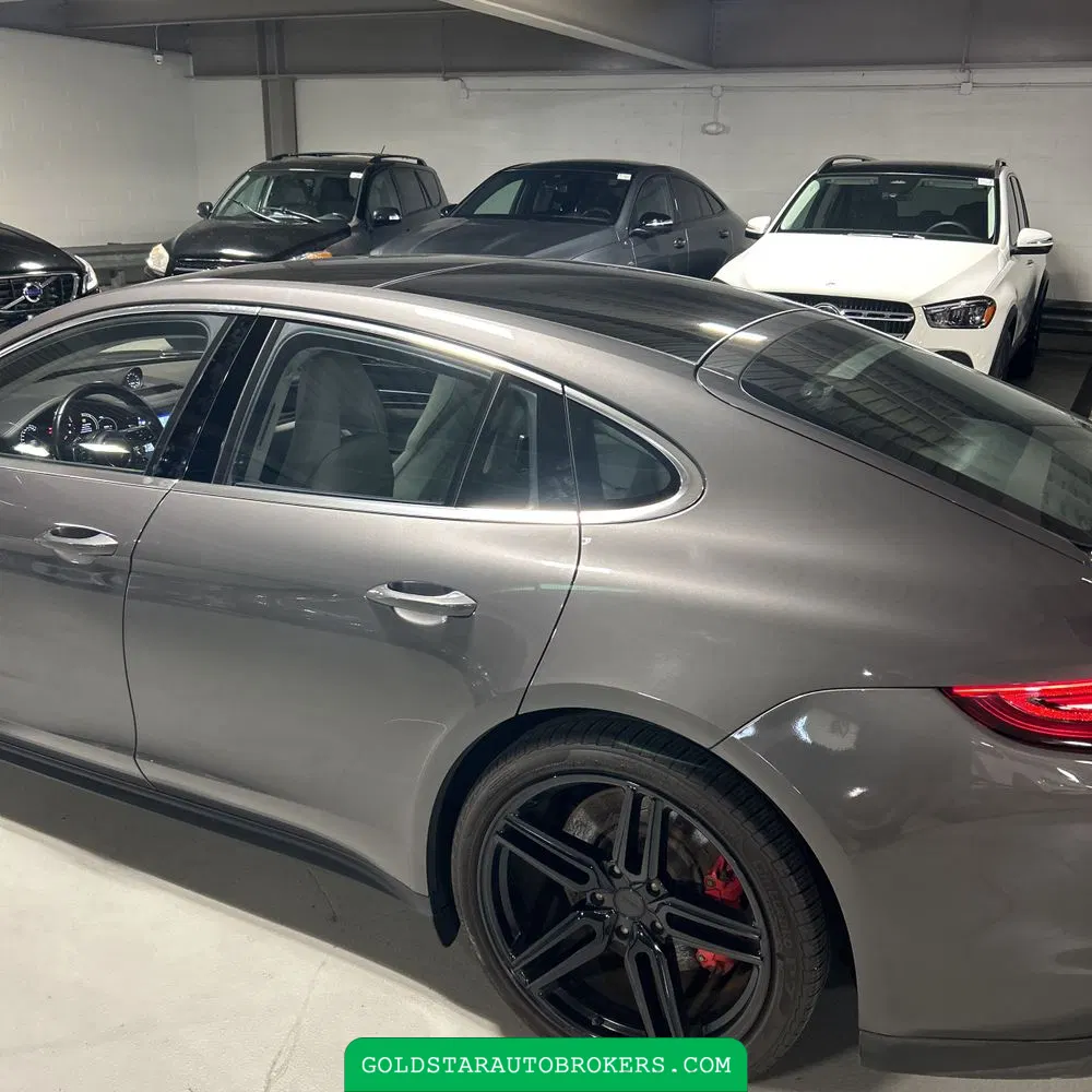 2018 Porsche Panamera Turbo