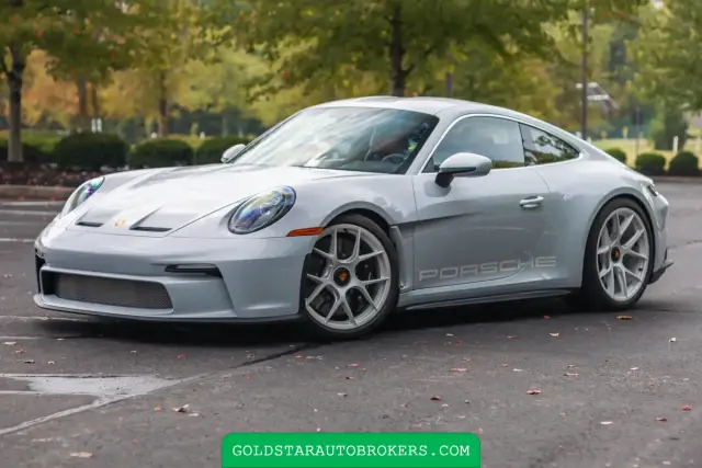 2024 Porsche 911 S/T Heritage Design