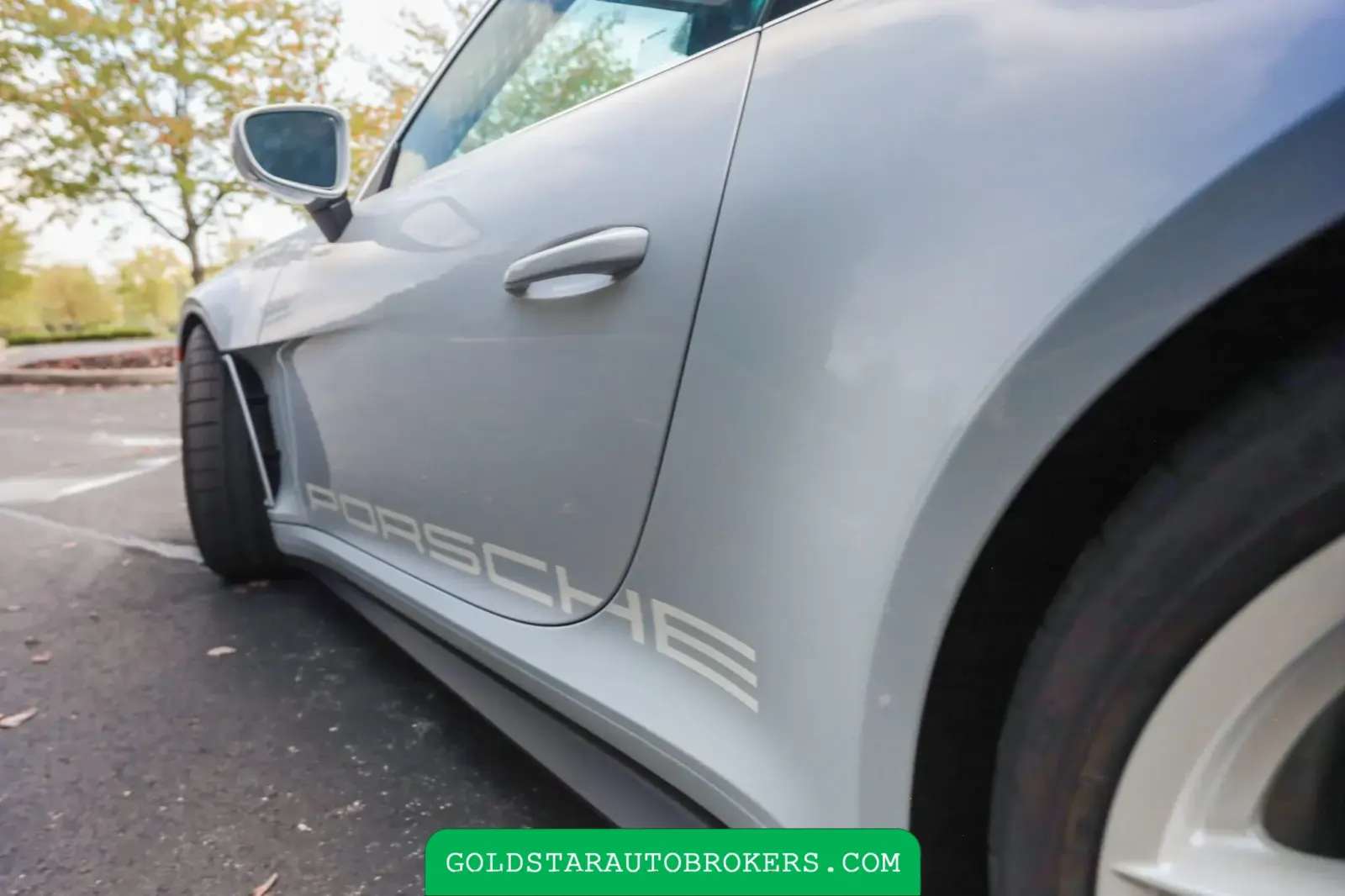 2024 Porsche 911 S/T Heritage Design