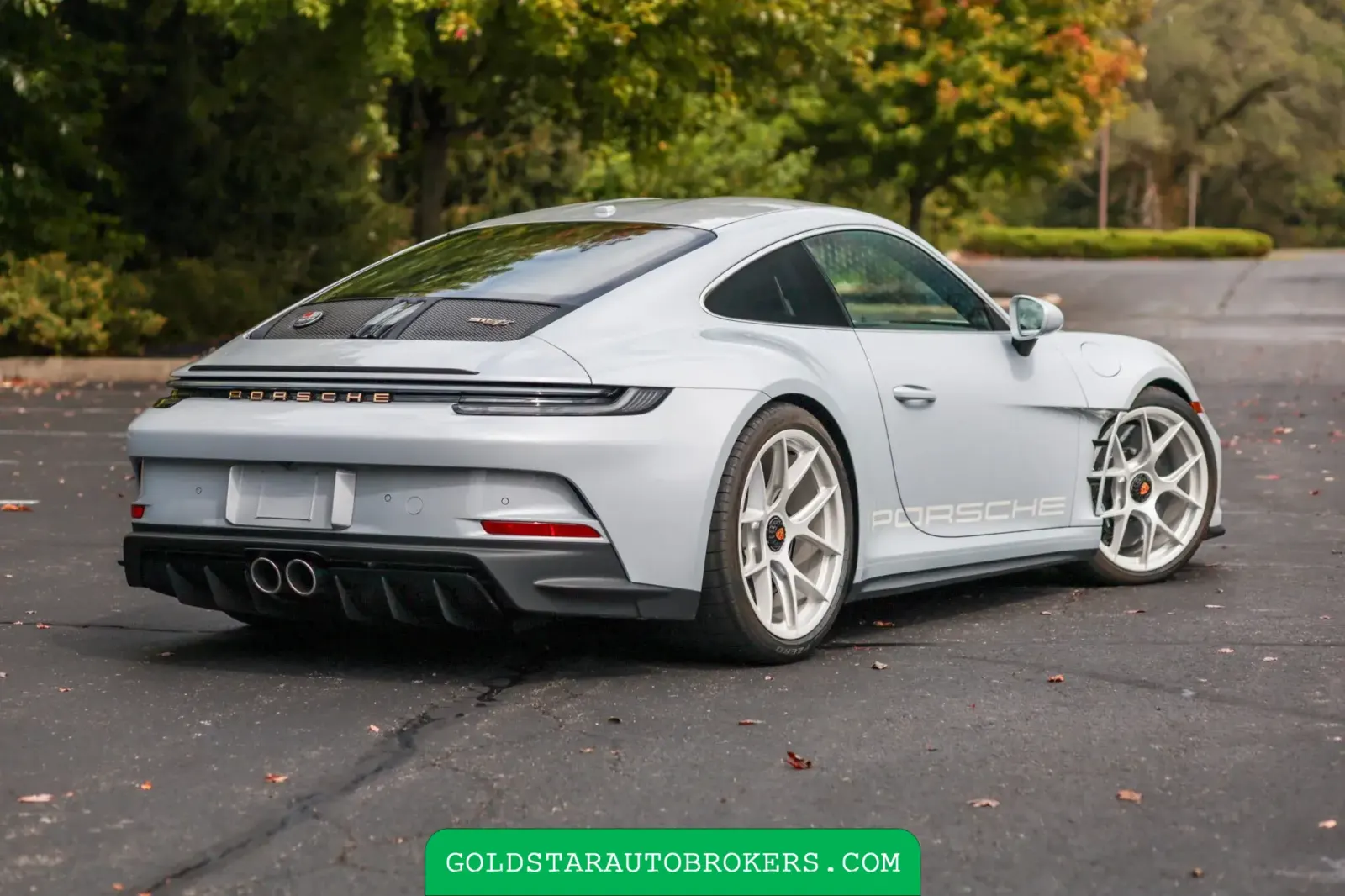 2024 Porsche 911 S/T Heritage Design
