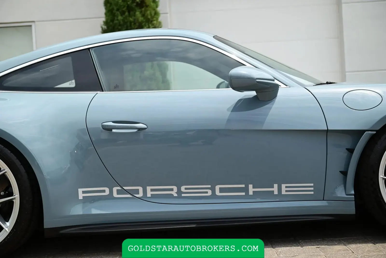2024 Porsche 911 S/T Heritage Design