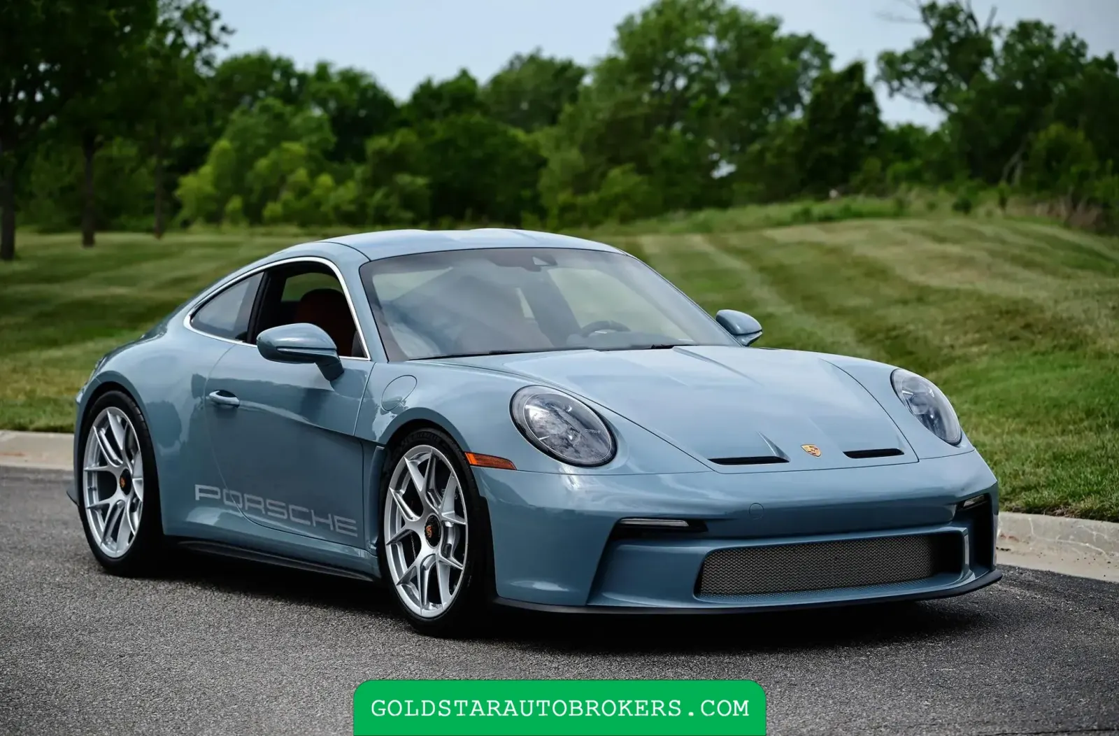 2024 Porsche 911 S/T Heritage Design