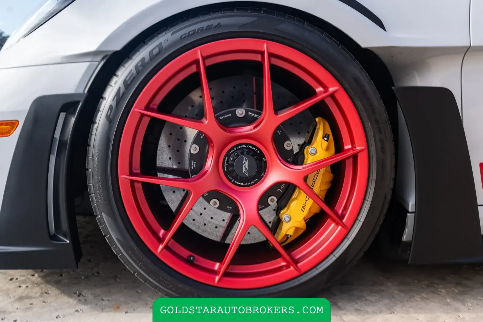2024 Porsche 911 GT3 RS Weissach