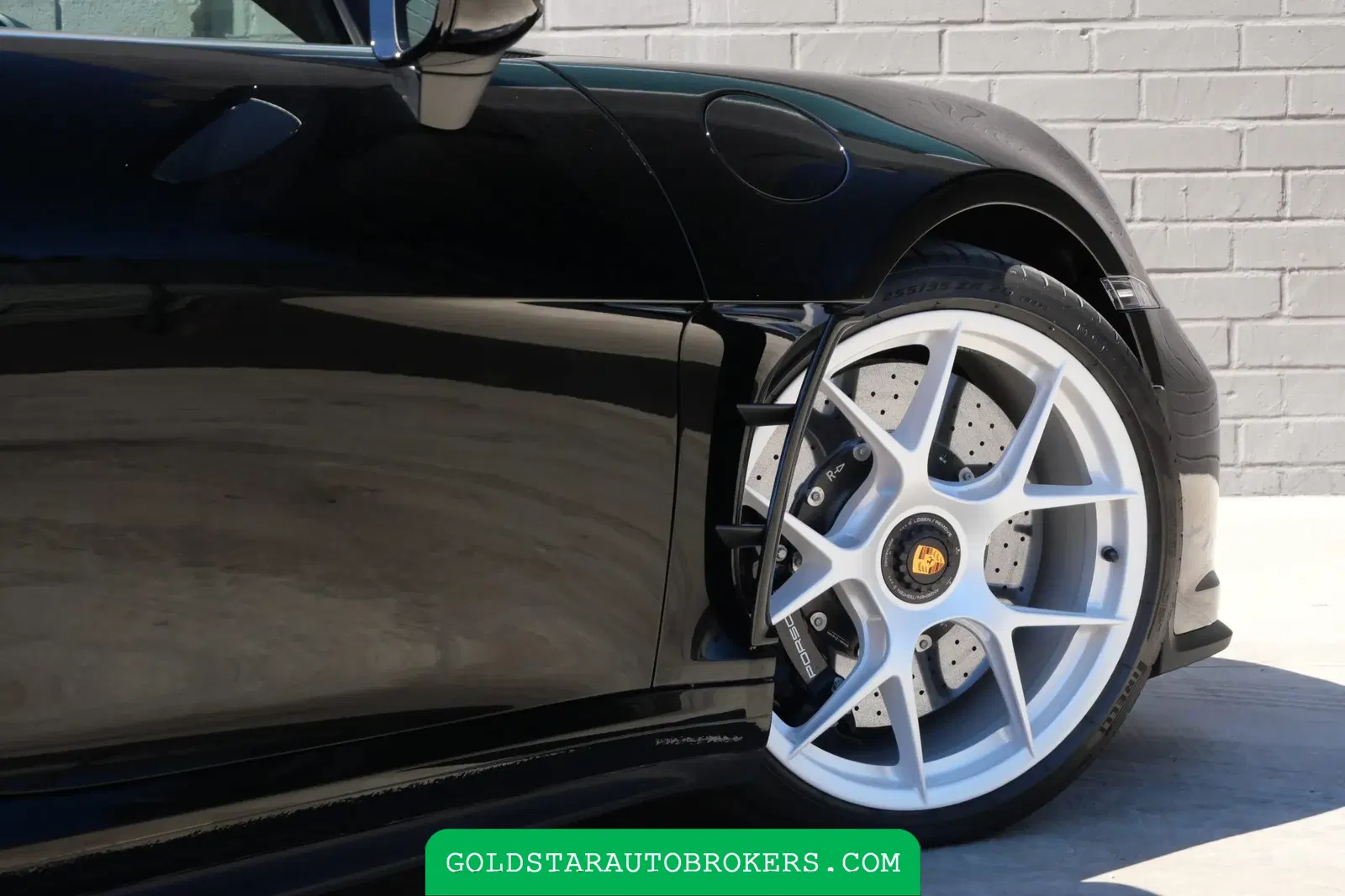 2024 Porsche 911 S/T Heritage Design