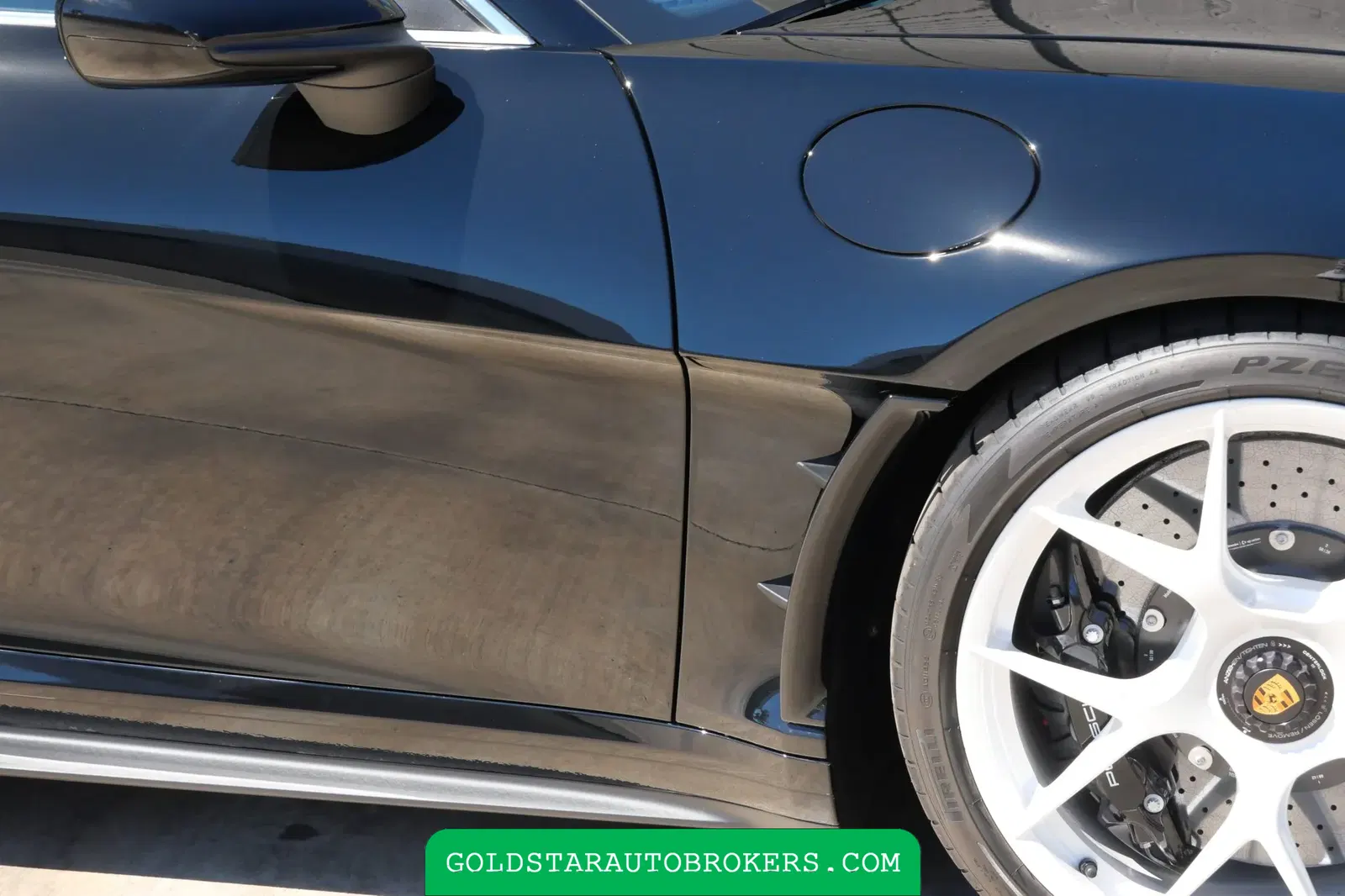 2024 Porsche 911 S/T Heritage Design