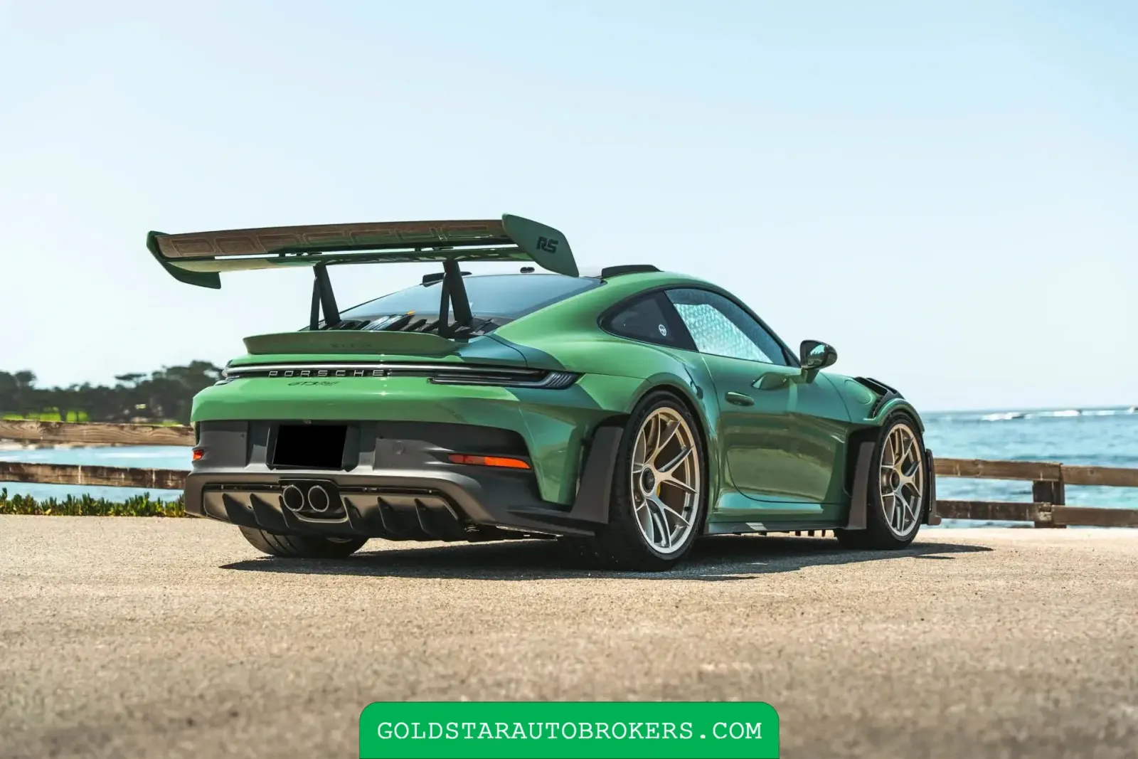 Auratium Green 2024 Porsche 911 GT3 RS Weissach