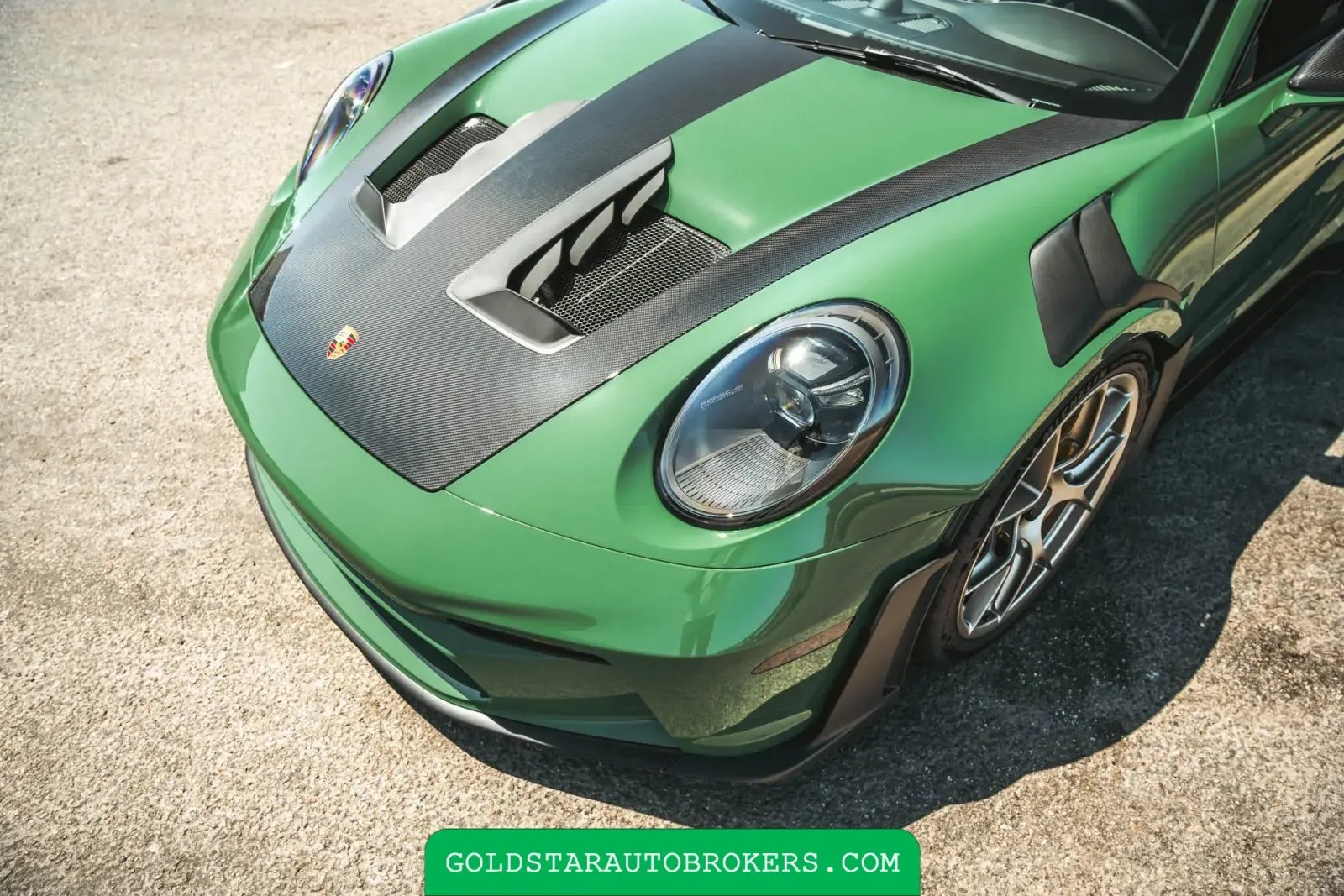 Auratium Green 2024 Porsche 911 GT3 RS Weissach