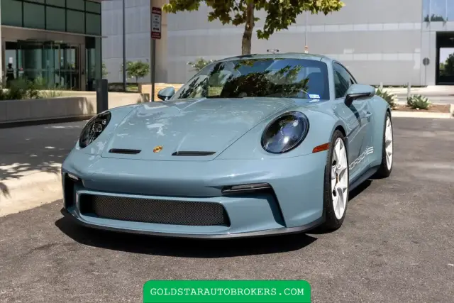 2024 Porsche 911 S/T Heritage Design