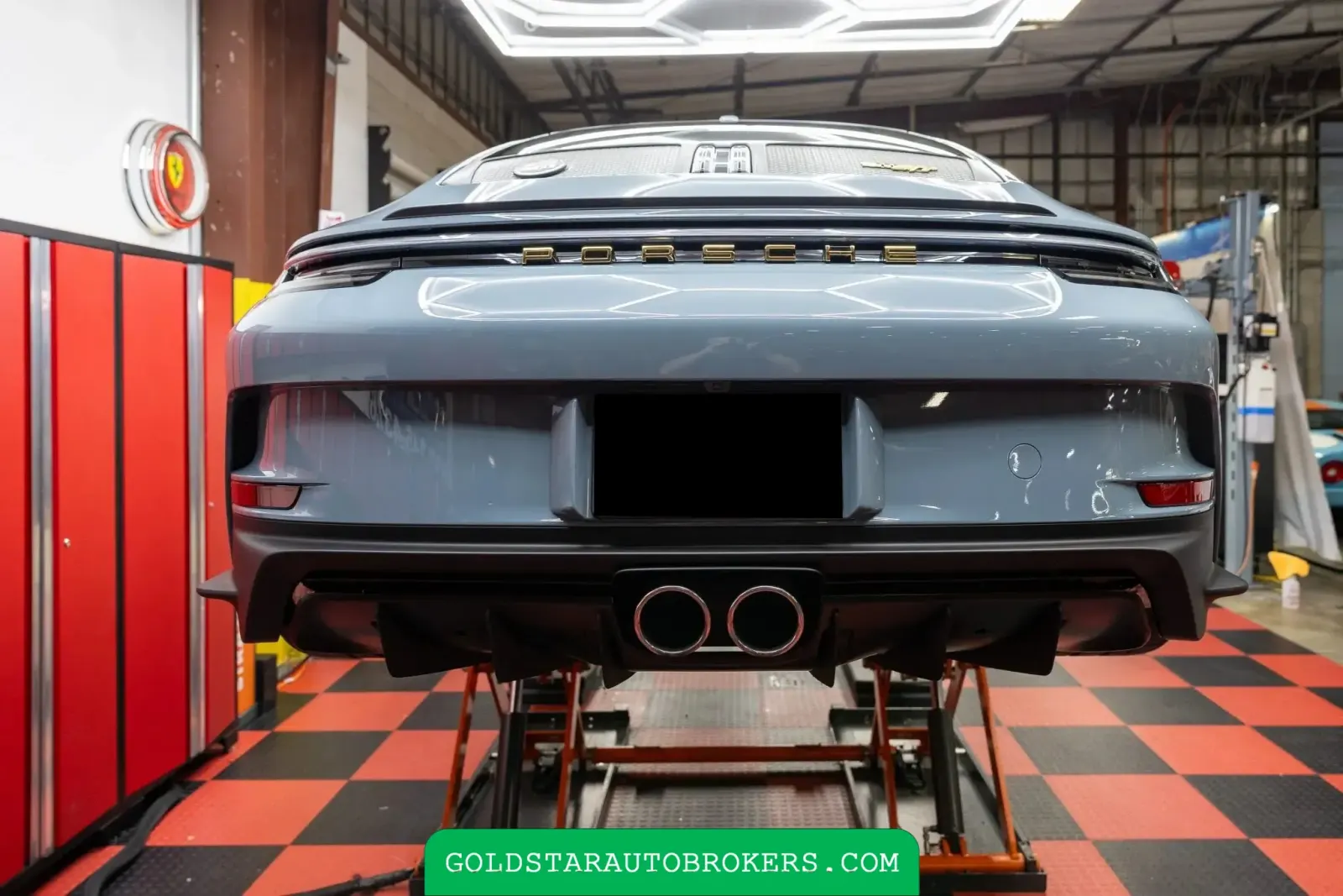 2024 Porsche 911 S/T Heritage Design