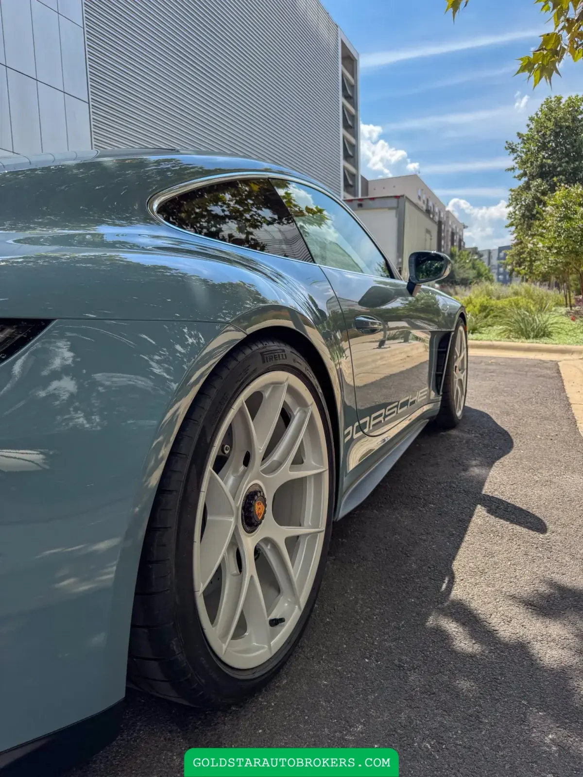 2024 Porsche 911 S/T Heritage Design