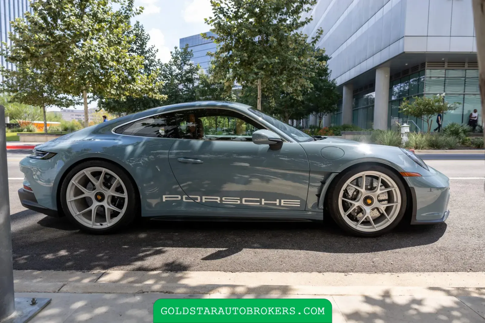 2024 Porsche 911 S/T Heritage Design