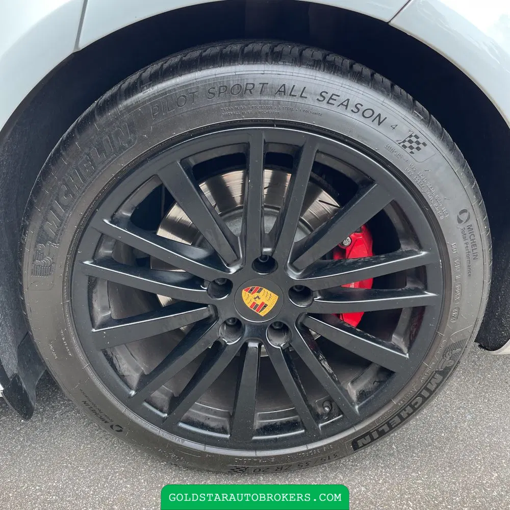 2019 Porsche Panamera GTS